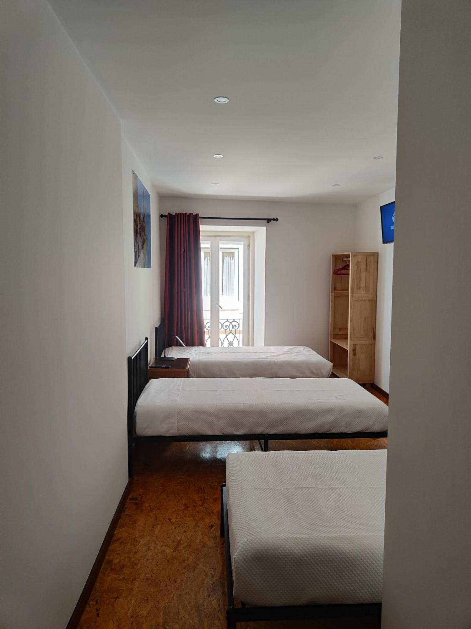 Gasthof Guest House Rooms In Bairro Alto