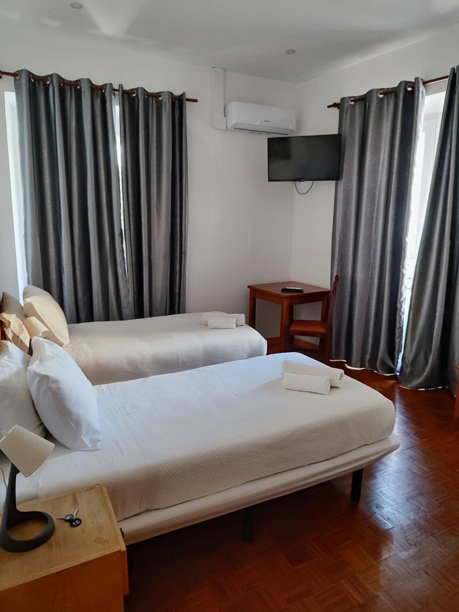 Gasthof Guest House Rooms In Bairro Alto